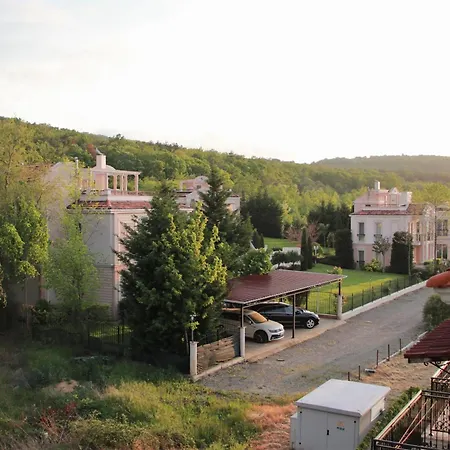 Lilia каваци, Appartement Sozopol