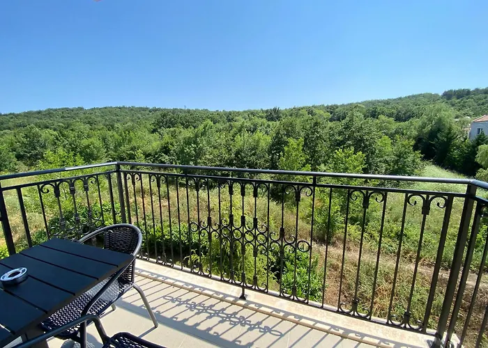 Apartment Lilia каваци,